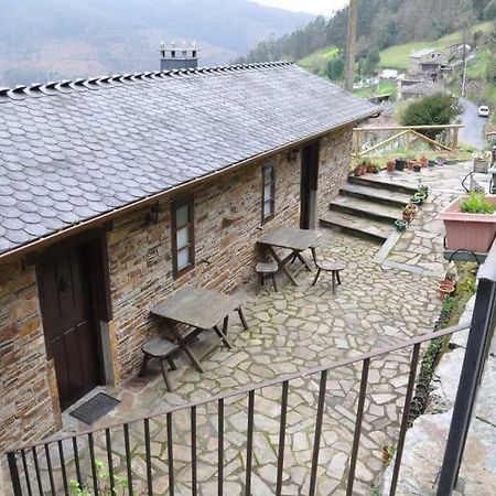 Apartamento El Acebo Leilighet San Tirso de Abres Eksteriør bilde