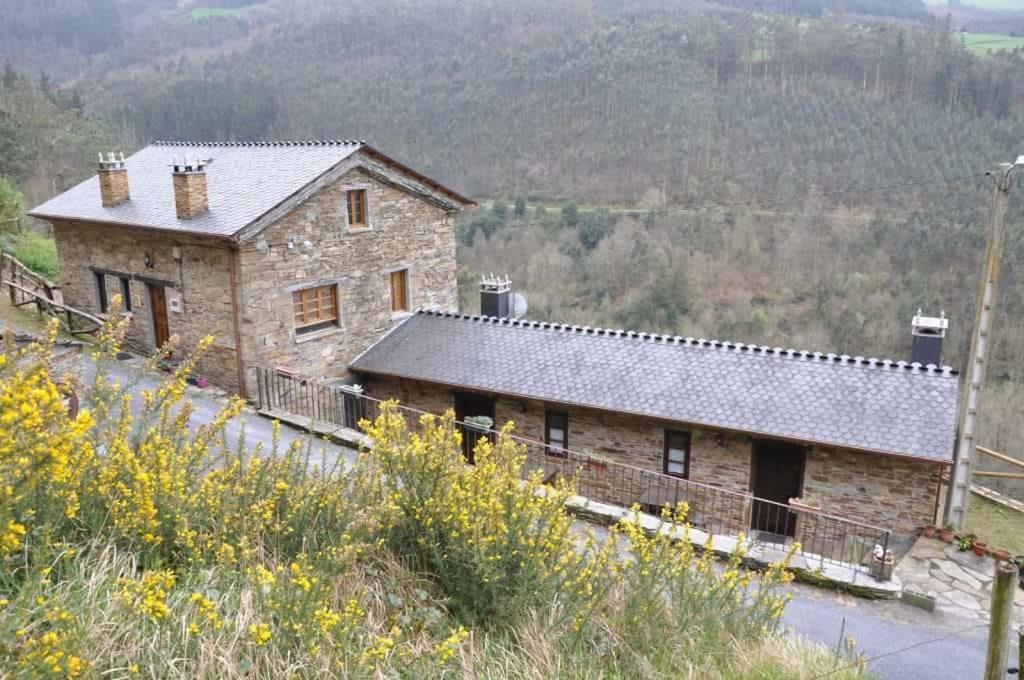 Apartamento El Acebo Leilighet San Tirso de Abres Eksteriør bilde